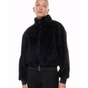 Aritzia Jacket L